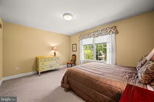 734 Cornelia Pl, Philadelphia, PA 19118 - Photo 22