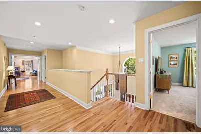 734 Cornelia Place, Philadelphia, PA 19118 - Photo 18