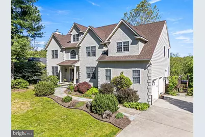 734 Cornelia Place, Philadelphia, PA 19118 - Photo 2