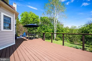734 Cornelia Pl, Philadelphia, PA 19118 - Photo 34