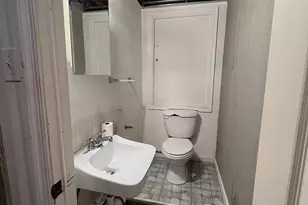 2020 N 17th St, Philadelphia, PA 19121 - Photo 12