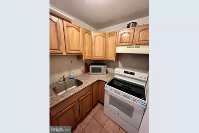 1902 N Darien Street, Philadelphia, PA 19122 - Photo 4