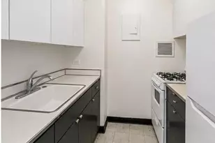 220 Locust St, Philadelphia, PA 19106 - Photo 6