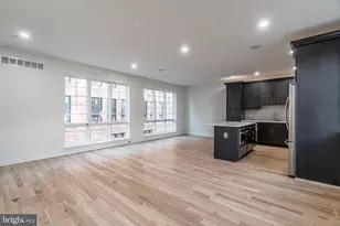 2423 Innovator Wy, Philadelphia, PA 19146 - Photo 8