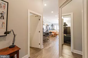 135 N 3rd St, Philadelphia, PA 19106 - Photo 2