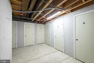 135 N 3rd St, Philadelphia, PA 19106 - Photo 18
