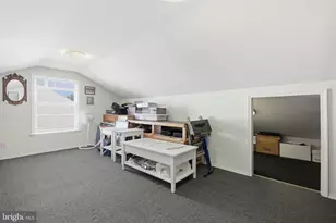 8000 Colfax St, Philadelphia, PA 19136 - Photo 24