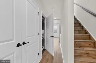 2715 Maya Ln, Philadelphia, PA 19131 - Photo 12