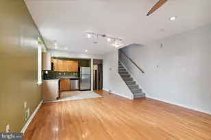 1918 Poplar St, Philadelphia, PA 19130 - Photo 4