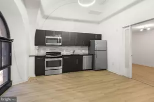 2321 Fitzwater St, Philadelphia, PA 19146 - Photo 10