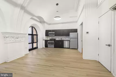 2321 Fitzwater Street #305, Philadelphia, PA 19146 - Photo 4