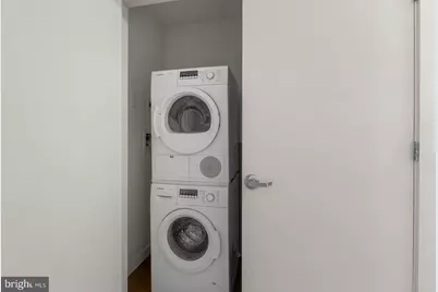 2321 Fitzwater Street #305, Philadelphia, PA 19146 - Photo 16