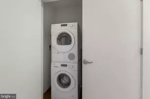 2321 Fitzwater St, Philadelphia, PA 19146 - Photo 16