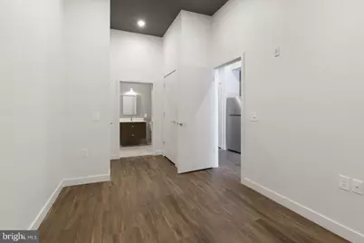 525 N 41st Street #305, Philadelphia, PA 19104 - Photo 20