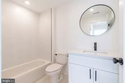 2002 Frankford Ave #201, Philadelphia, PA 19125 - Photo 14