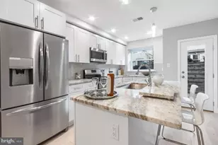 1404 S Clarion St, Philadelphia, PA 19147 - Photo 6