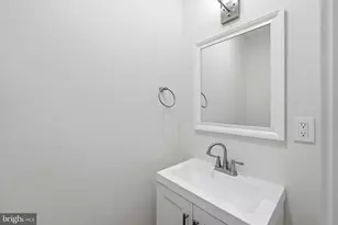 1229 S 19th St, Philadelphia, PA 19146 - Photo 22