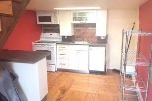 1104 Spruce St, Philadelphia, PA 19107 - Photo 4