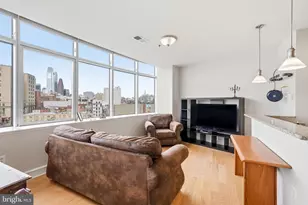 201 N 8th St, Philadelphia, PA 19106 - Photo 12