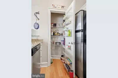 201 N 8th Street #505, Philadelphia, PA 19106 - Photo 8