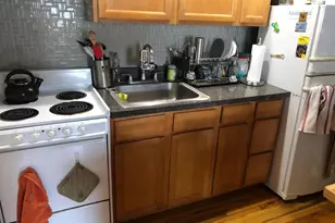 1104 Spruce St, Philadelphia, PA 19107 - Photo 4