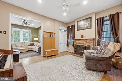 266 Rochelle Avenue, Philadelphia, PA 19128 - Photo 2