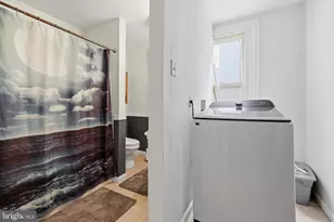 266 Rochelle Ave, Philadelphia, PA 19128 - Photo 8