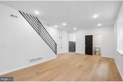 5516 N Marshall Street, Philadelphia, PA 19120 - Photo 10