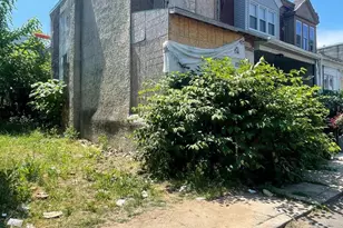 6028 Regent St, Philadelphia, PA 19142 - Photo 2