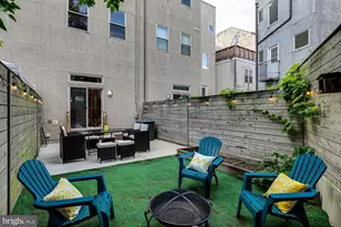 877 N 5th St, Philadelphia, PA 19123 - Photo 16