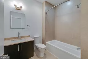 877 N 5th St, Philadelphia, PA 19123 - Photo 34