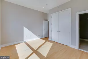 877 N 5th St, Philadelphia, PA 19123 - Photo 24