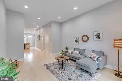 877 N 5th Street, Philadelphia, PA 19123 - Photo 12