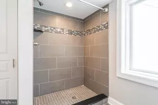 2825 Agate St, Philadelphia, PA 19134 - Photo 22