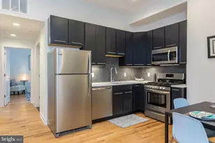 2028 Rittenhouse Square, Philadelphia, PA 19103 - Photo 2
