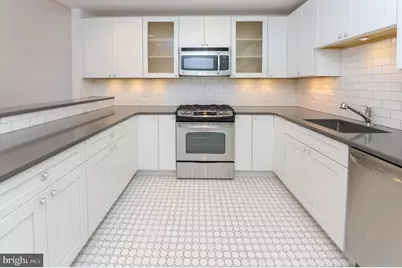 1518 Spruce Street #3A, Philadelphia, PA 19102 - Photo 2