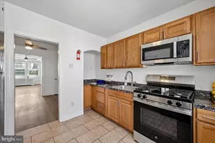 3213 W Hilton, Philadelphia, PA 19129 - Photo 12