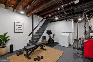 3213 W Hilton, Philadelphia, PA 19129 - Photo 22