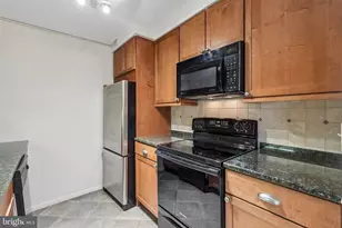 1420 Locust St, Philadelphia, PA 19102 - Photo 8
