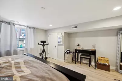 2011 E Susquehanna Avenue #1, Philadelphia, PA 19125 - Photo 14