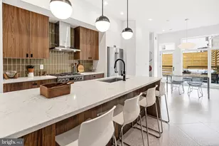 631 E Thompson St, Philadelphia, PA 19125 - Photo 8