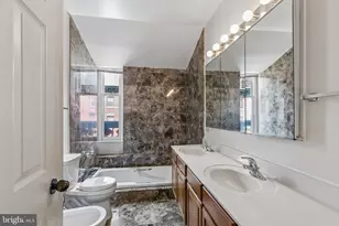 2030 Walnut St, Philadelphia, PA 19103 - Photo 16