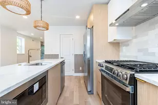 5746 Grays Ave, Philadelphia, PA 19143 - Photo 10