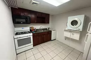44 S 2nd St, Philadelphia, PA 19106 - Photo 2
