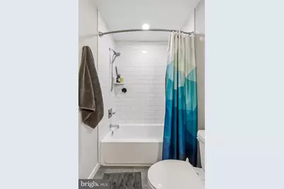 1648-50 Ridge Avenue #302, Philadelphia, PA 19130 - Photo 24
