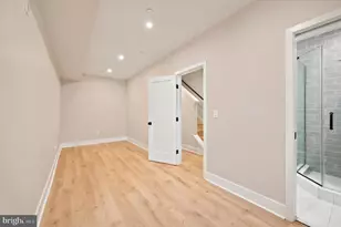 315 W Berks St, Philadelphia, PA 19122 - Photo 10