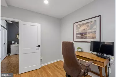 801 S 8th Street, Philadelphia, PA 19147 - Photo 36