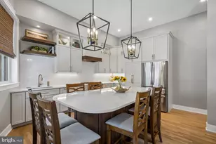 801 S 8th St, Philadelphia, PA 19147 - Photo 2