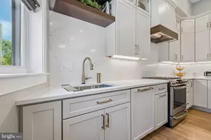 801 S 8th St, Philadelphia, PA 19147 - Photo 16