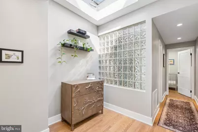801 S 8th Street, Philadelphia, PA 19147 - Photo 26
